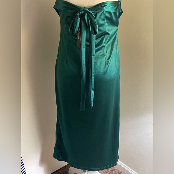 NWT ALLEGRA K BEAUTIFUL EMERALD GREEN strapless gown - Picture 6 of 10